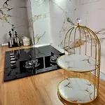 Laurent's * Дуррес