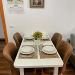 Laurent's * Дуррес