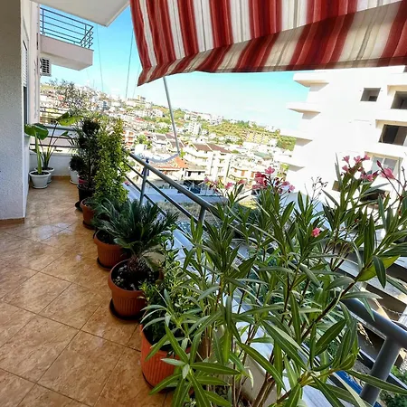 公寓 Laurent's Durrës