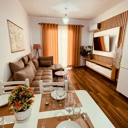 Laurent's * Durres